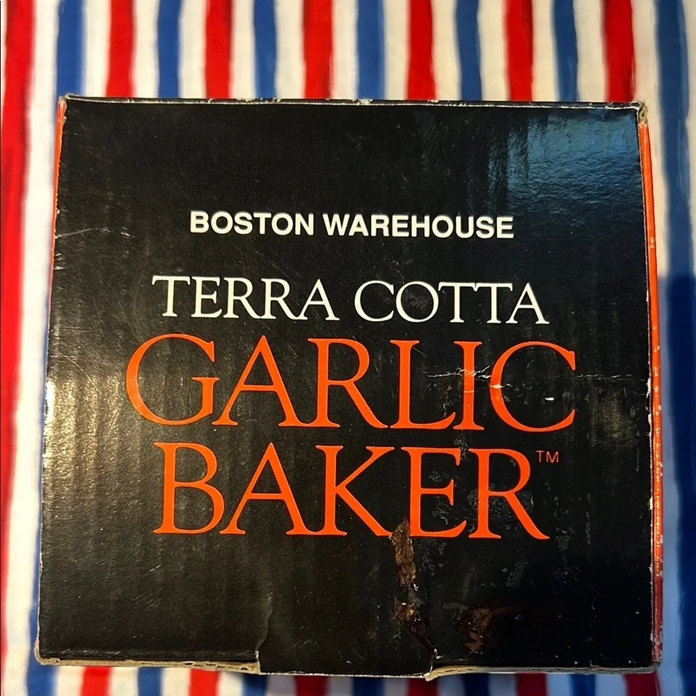 Garlic baker by Boston warehouse